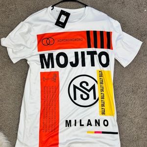 Oversized Graphic Tee Shirt Size S